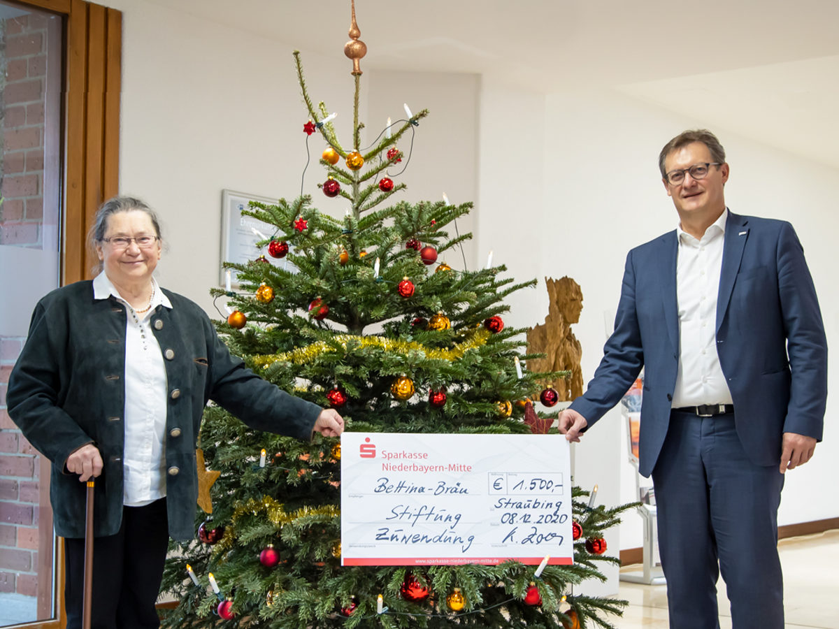 Spendenübergabe Bettina Bräu Stiftung 2020 _ 2